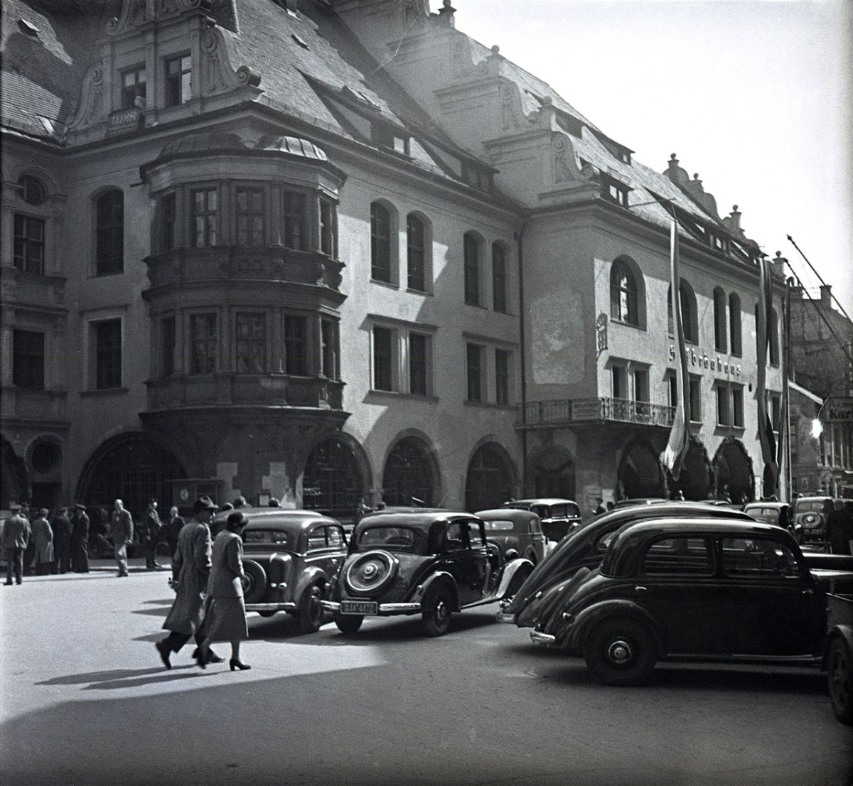 Herbert Wendling, Hofbräuhaus