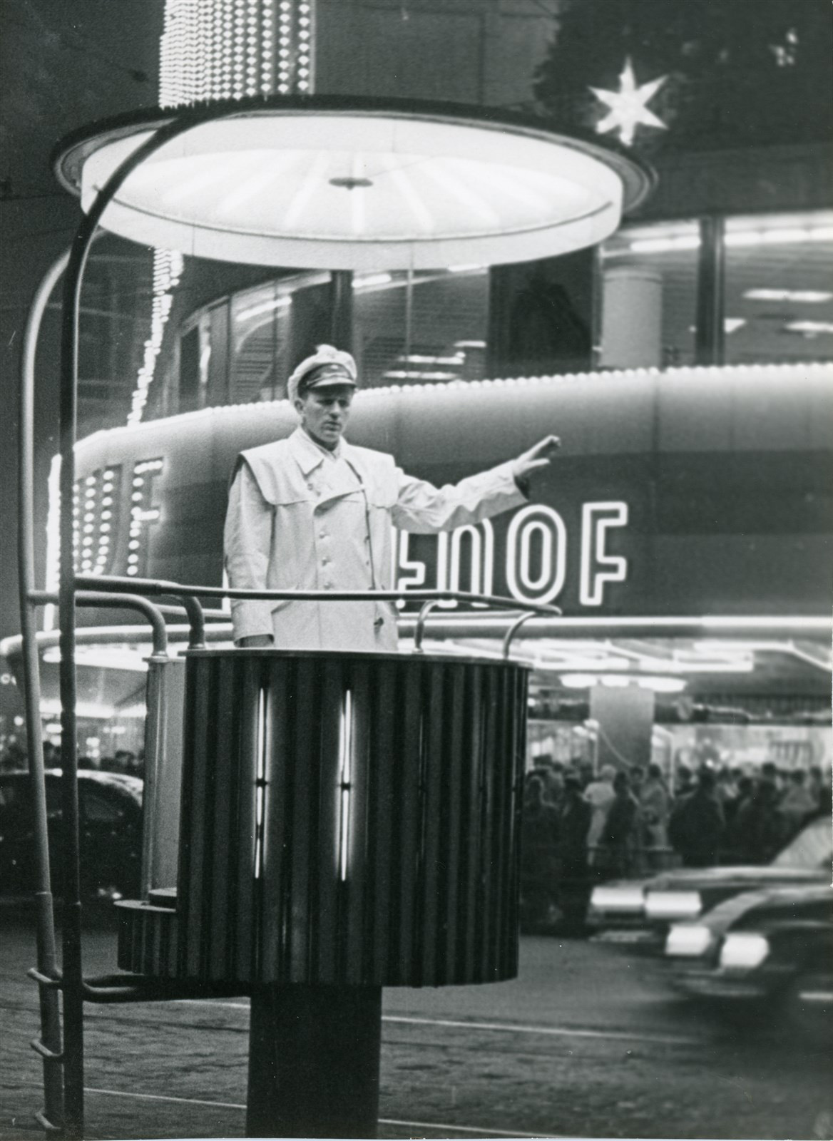 Herbert Wendling, Schutzmann am Stachus