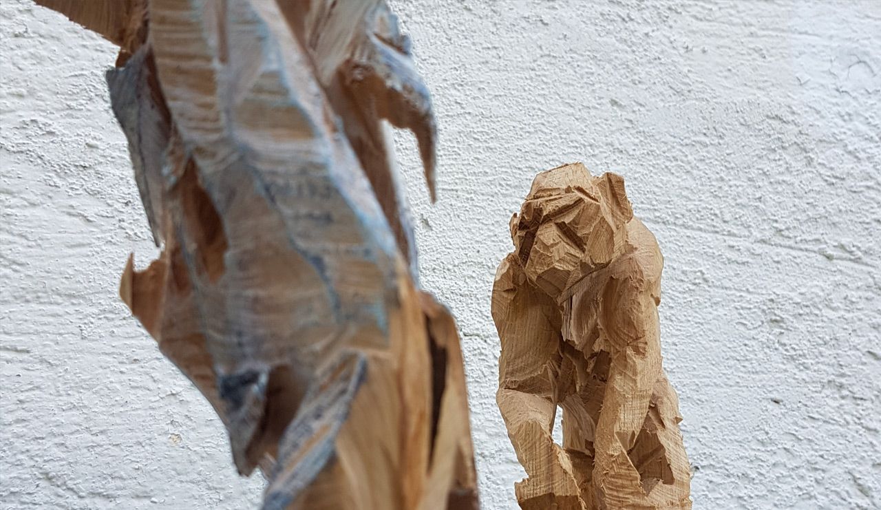 Intro, Sägewesen, Elsa Nietmann