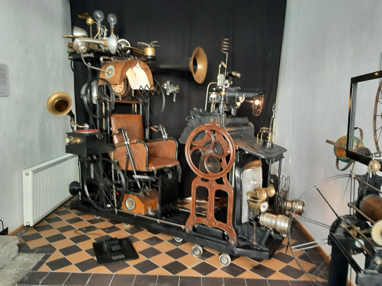 Die Zeitmaschine | 2014 – 1899
